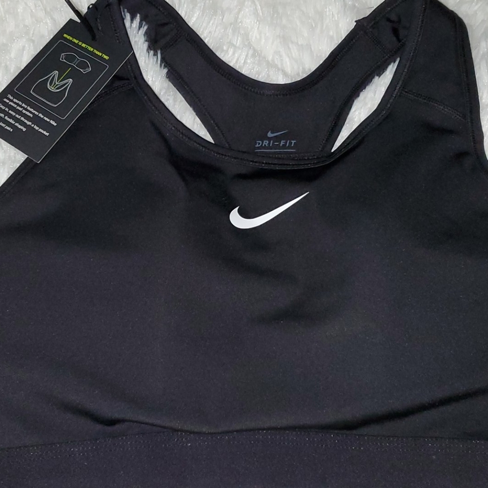 Nike sports Bra